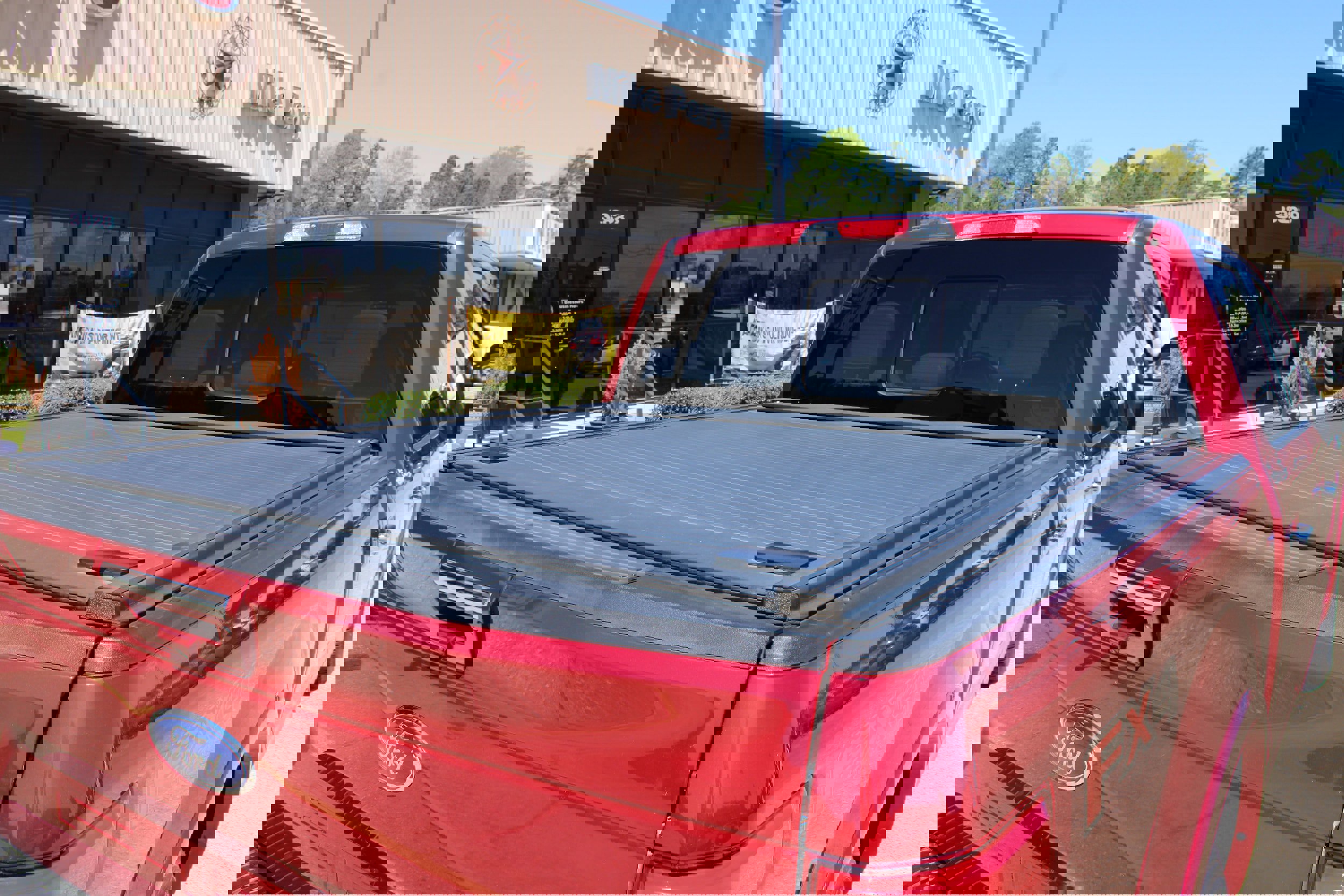 Used 2018 Ford F150 Lariat w/ Equipment Group 502A Luxury image 14