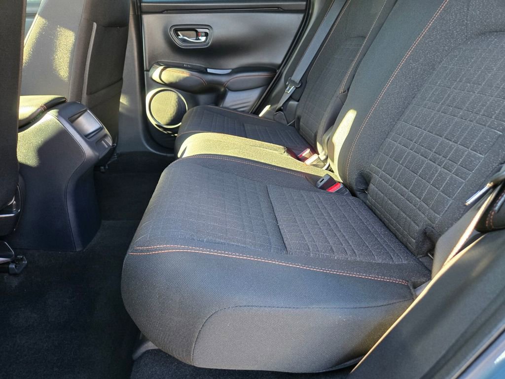 Used 2023 Honda HR-V Sport image 11