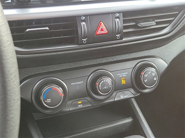 Certified 2024 Kia Forte LXS w/ LXS Technology Package image 18