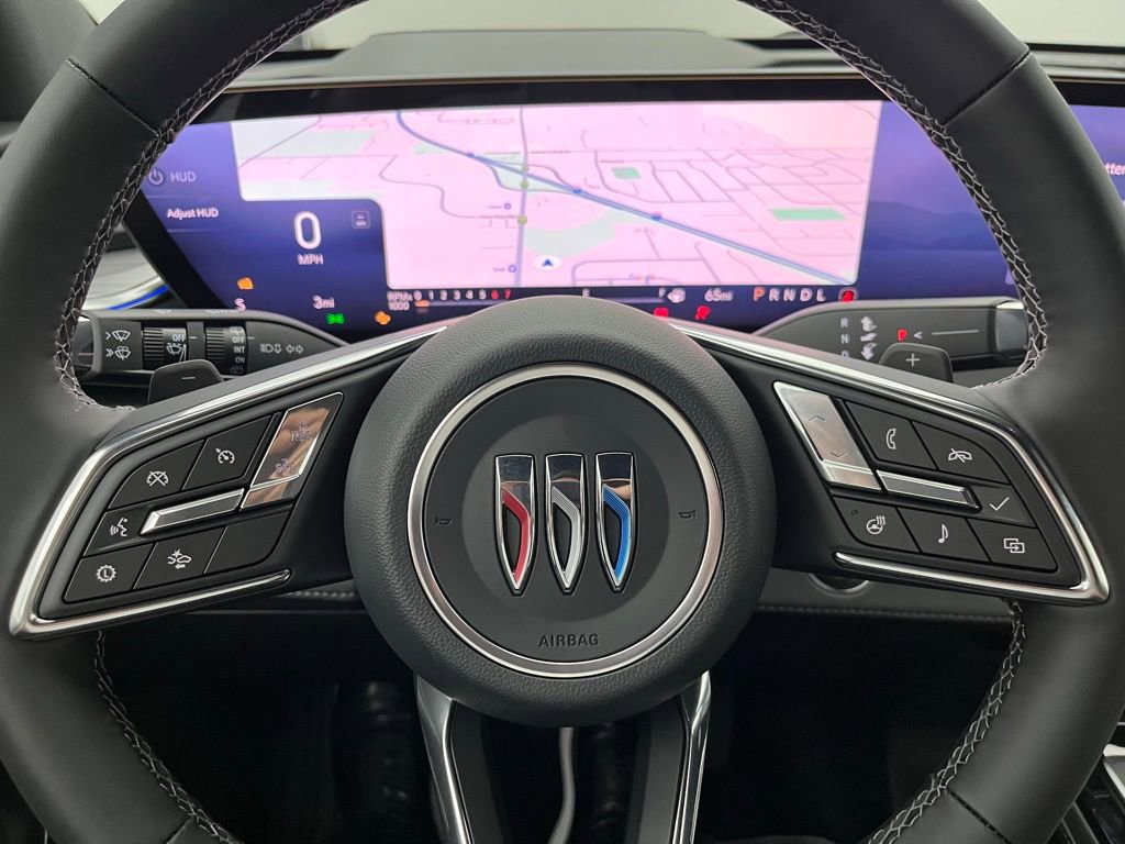 New 2025 Buick Enclave Preferred w/ Power Package image 21