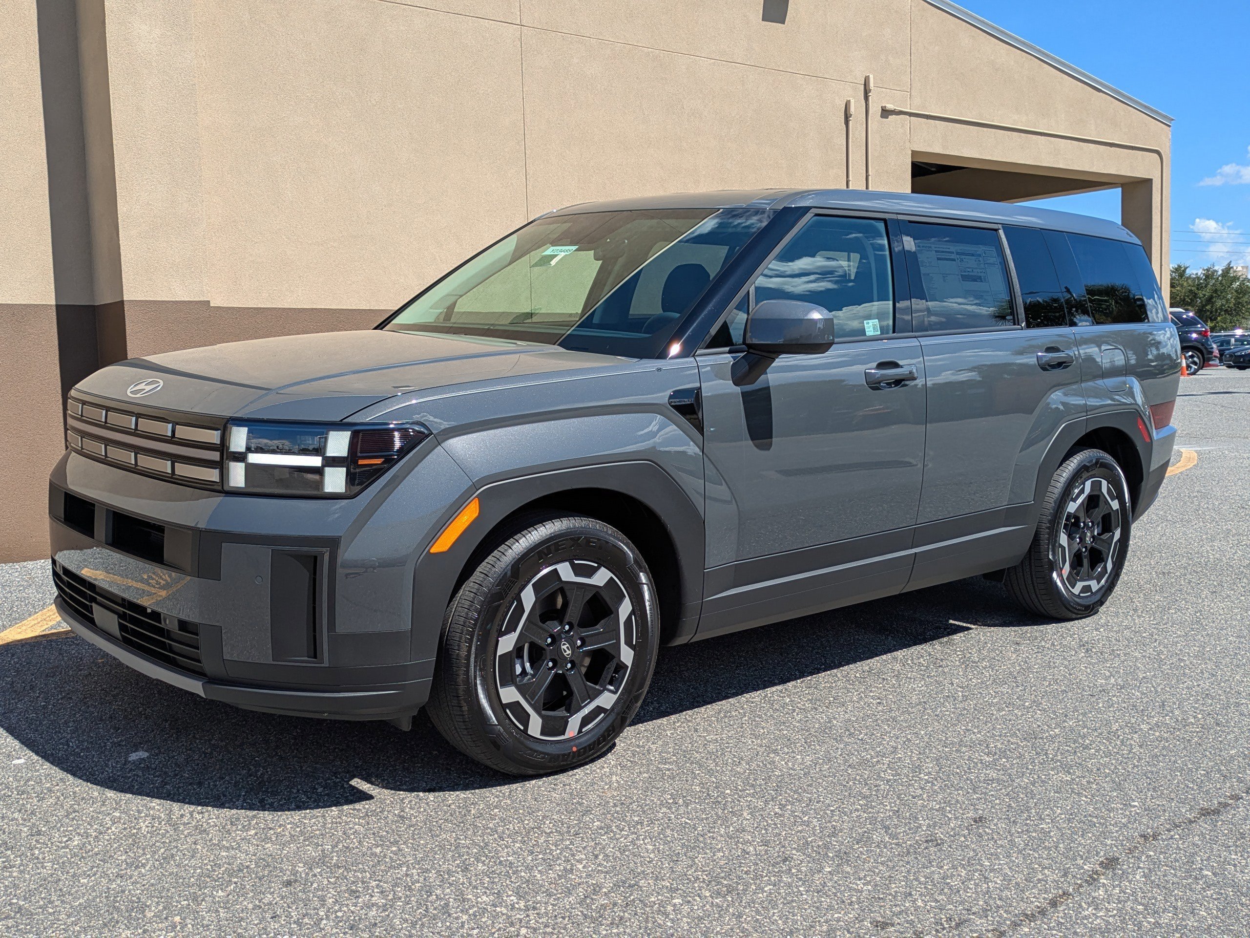 New 2026 Hyundai Santa Fe SE image 10