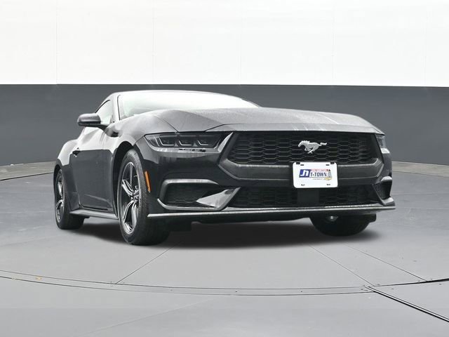 Used 2025 Ford Mustang Premium image 31