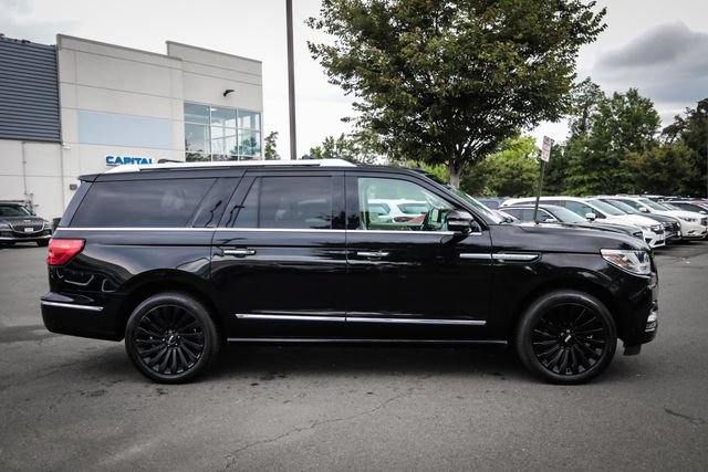 Used 2018 Lincoln Navigator L Reserve w/ Technology Package AWD/4WD image 11