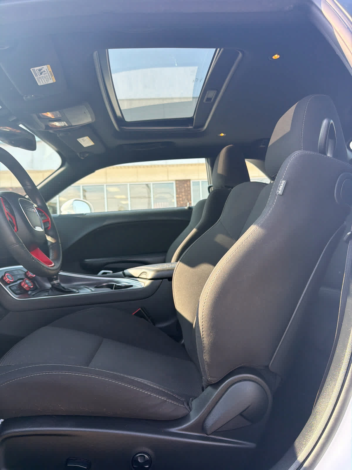 Used 2015 Dodge Challenger R/T RWD image 18