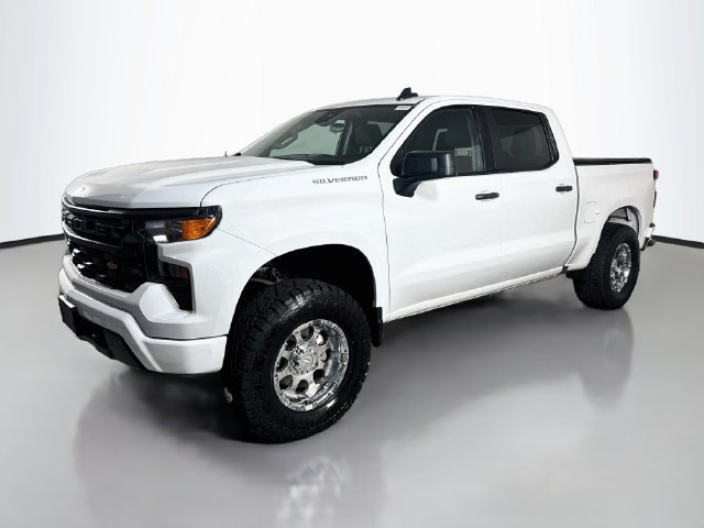Used 2023 Chevrolet Silverado 1500 Custom RWD image 4