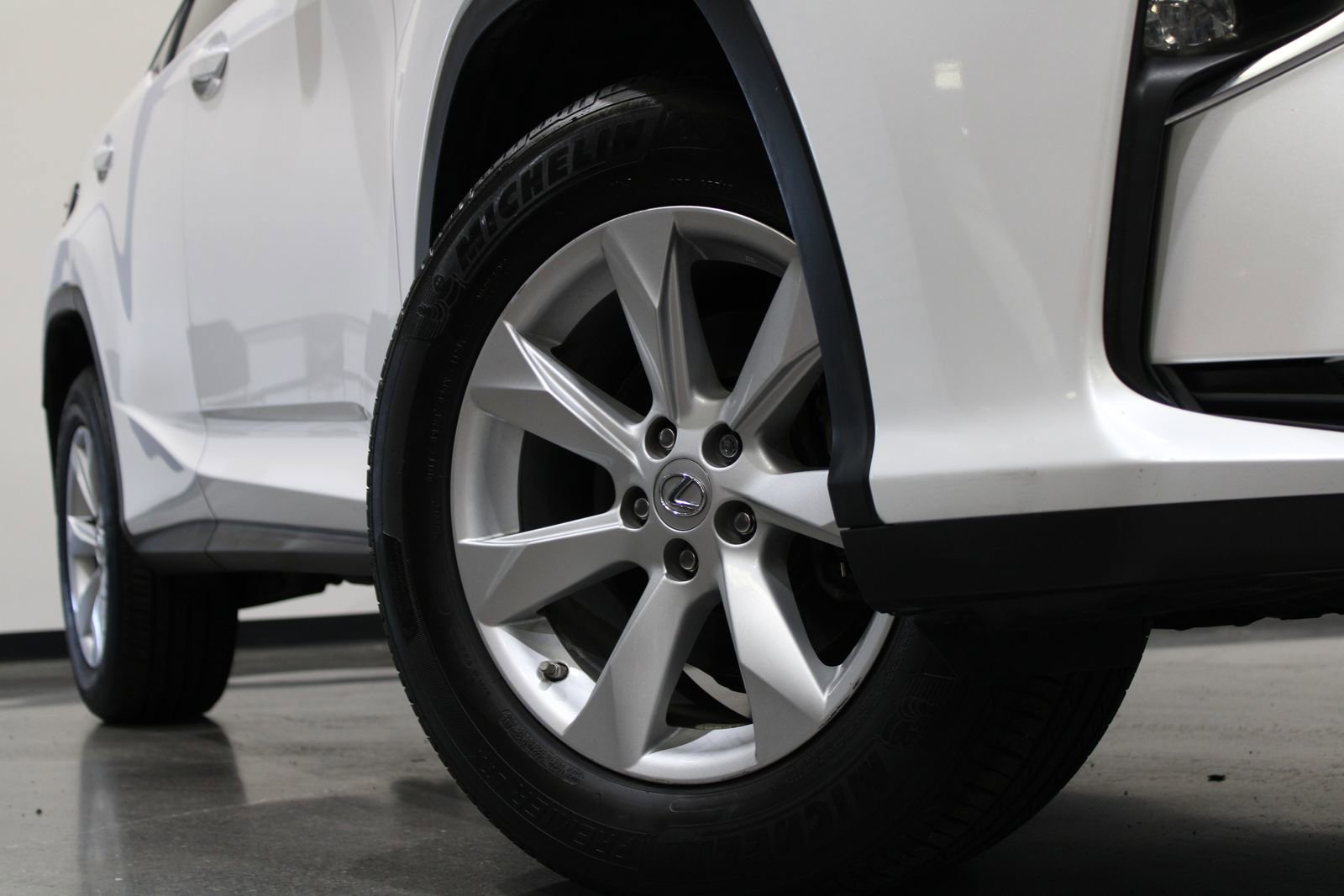 Used 2016 Lexus RX 350 AWD w/ Accessory Package image 4