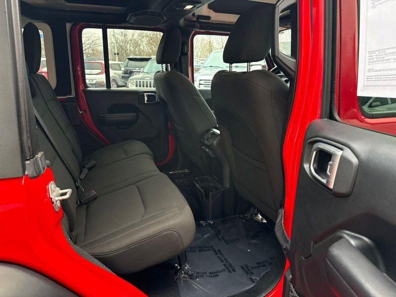 Used 2018 Jeep Wrangler Unlimited Sport S image 21