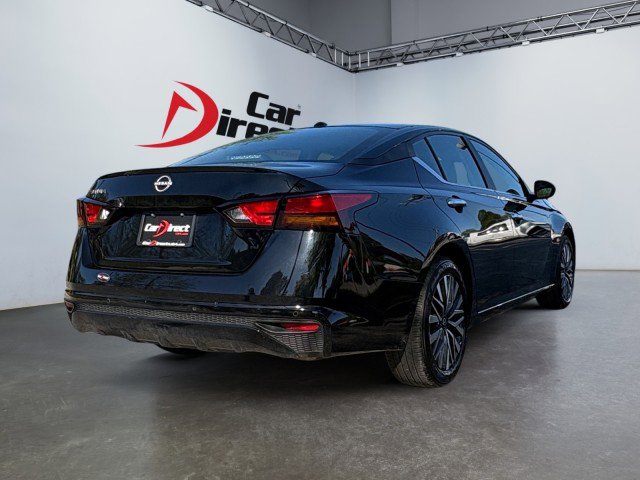 Used 2025 Nissan Altima 2.5 SV FWD image 9