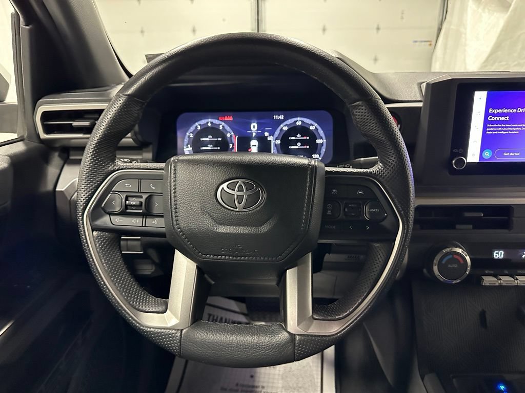 Used 2026 Toyota Tacoma TRD Off-Road AWD/4WD image 18