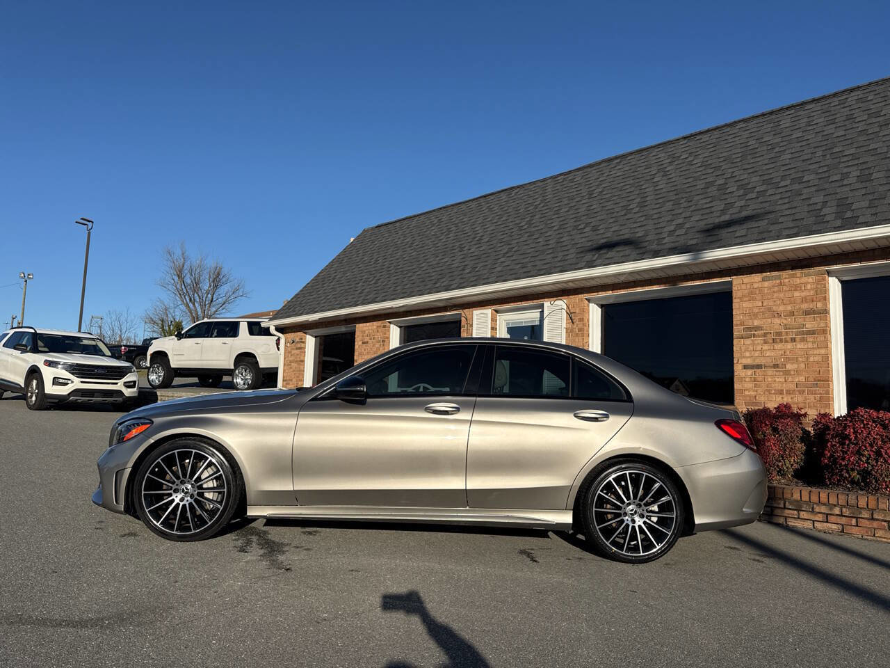 Used 2019 Mercedes-Benz C 300 Sedan image 11