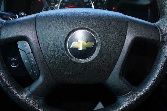 Used 2024 Chevrolet Express 3500 LT w/ LT Preferred Equipment Group image 11