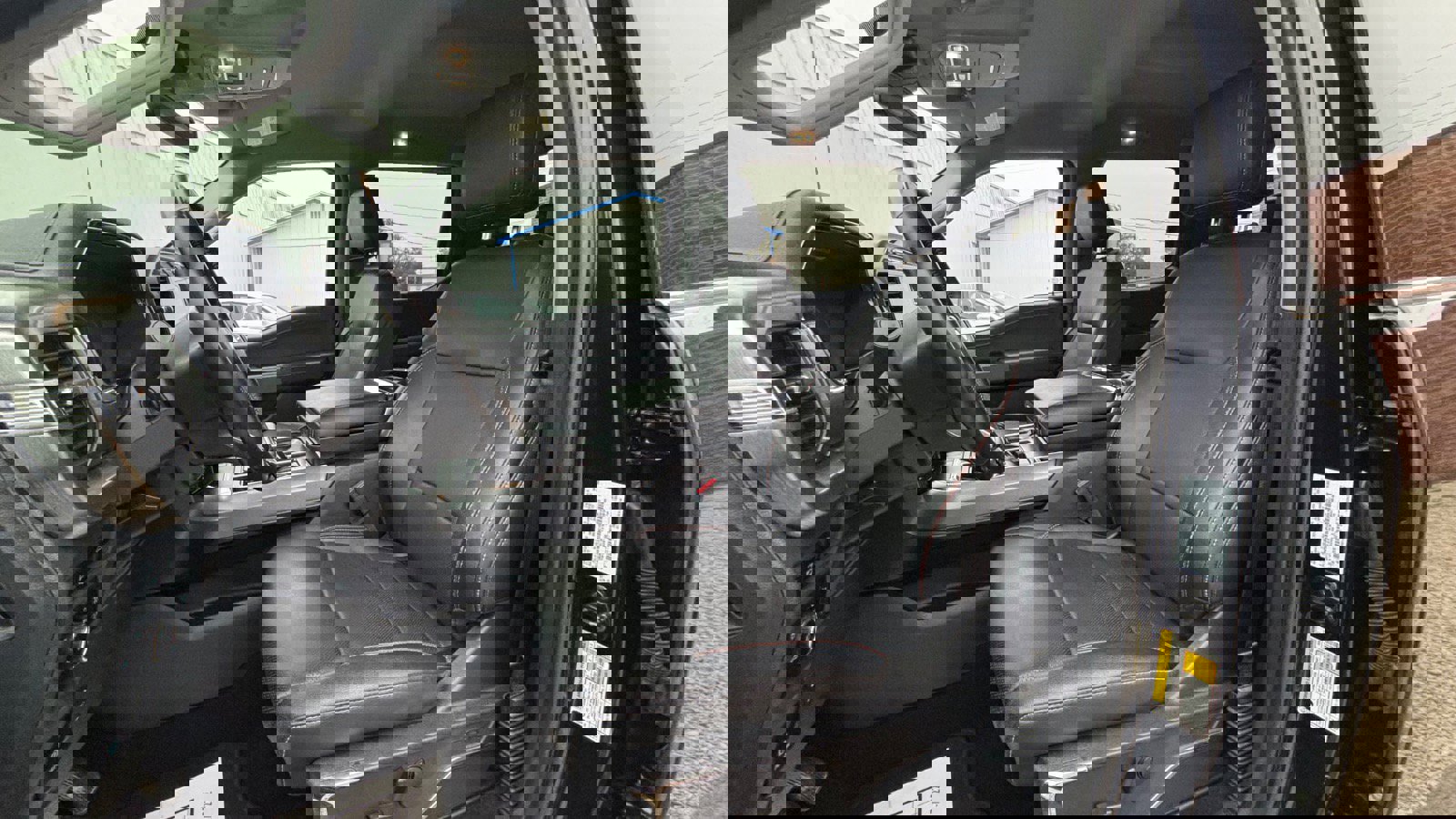 Certified 2022 Ford F150 Lariat image 22