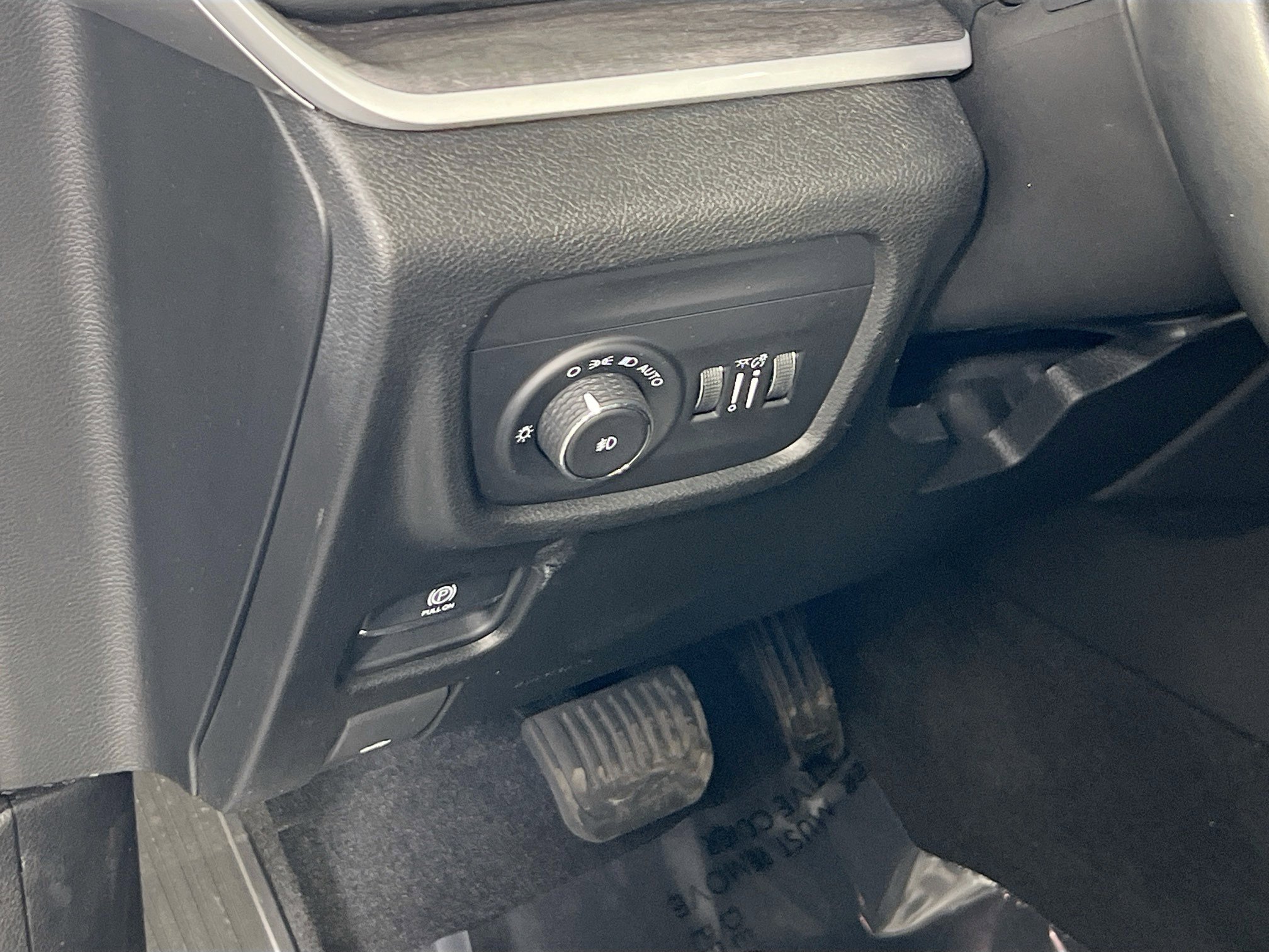 Used 2021 Jeep Grand Cherokee L Limited image 10