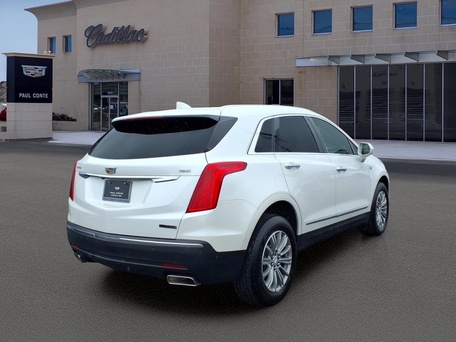 Used 2019 Cadillac XT5 Luxury FWD image 4