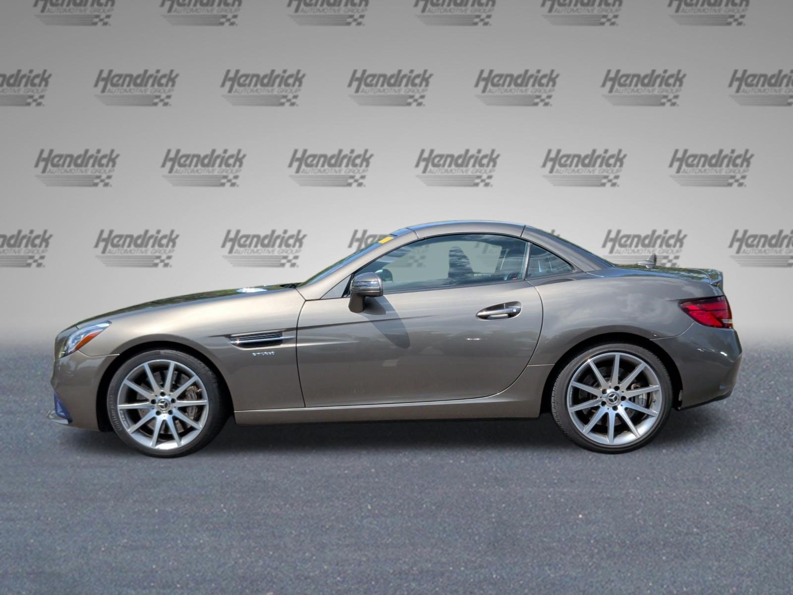 Used 2017 Mercedes-Benz SLC 43 AMG image 10