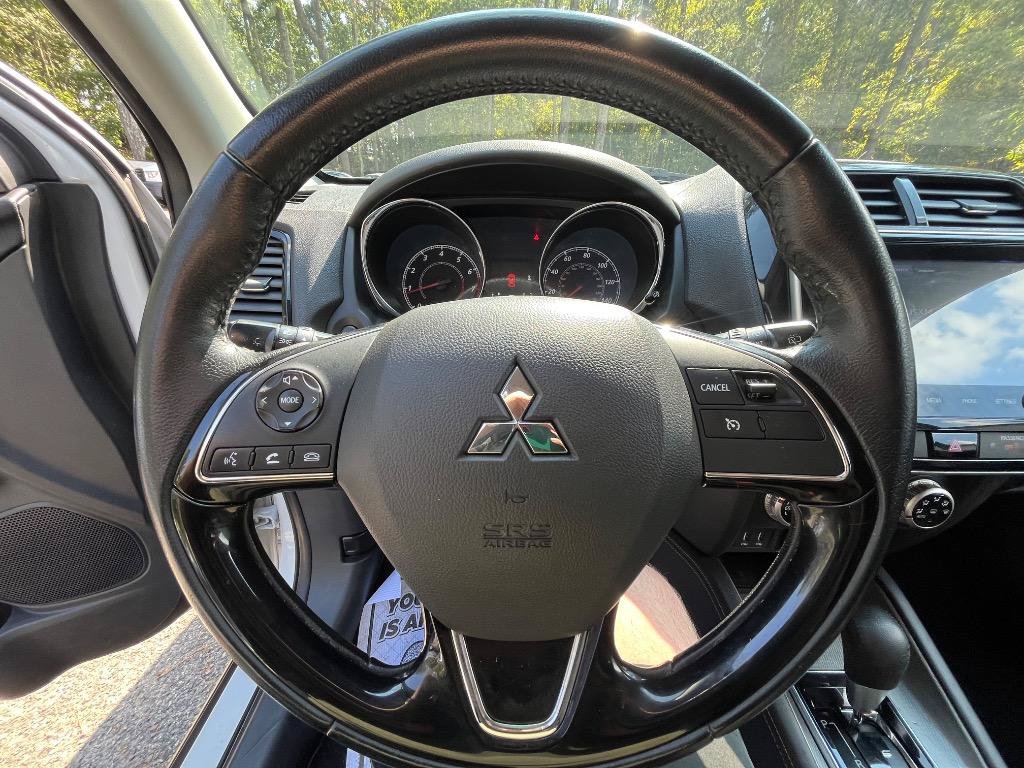 Used 2020 Mitsubishi Outlander Sport SE FWD image 18