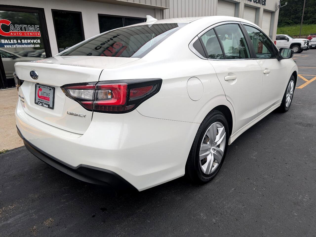 Used 2020 Subaru Legacy image 8