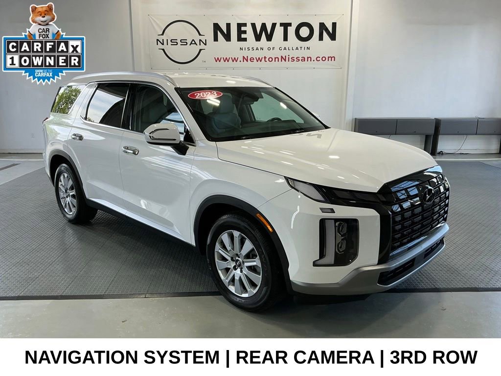 Used 2023 Hyundai Palisade SEL FWD image 1