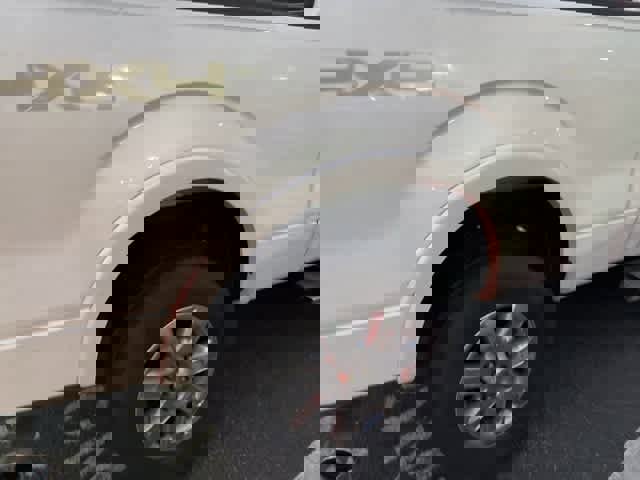 Used 2013 Ford F150 Lariat w/ Luxury Equipment Group image 8