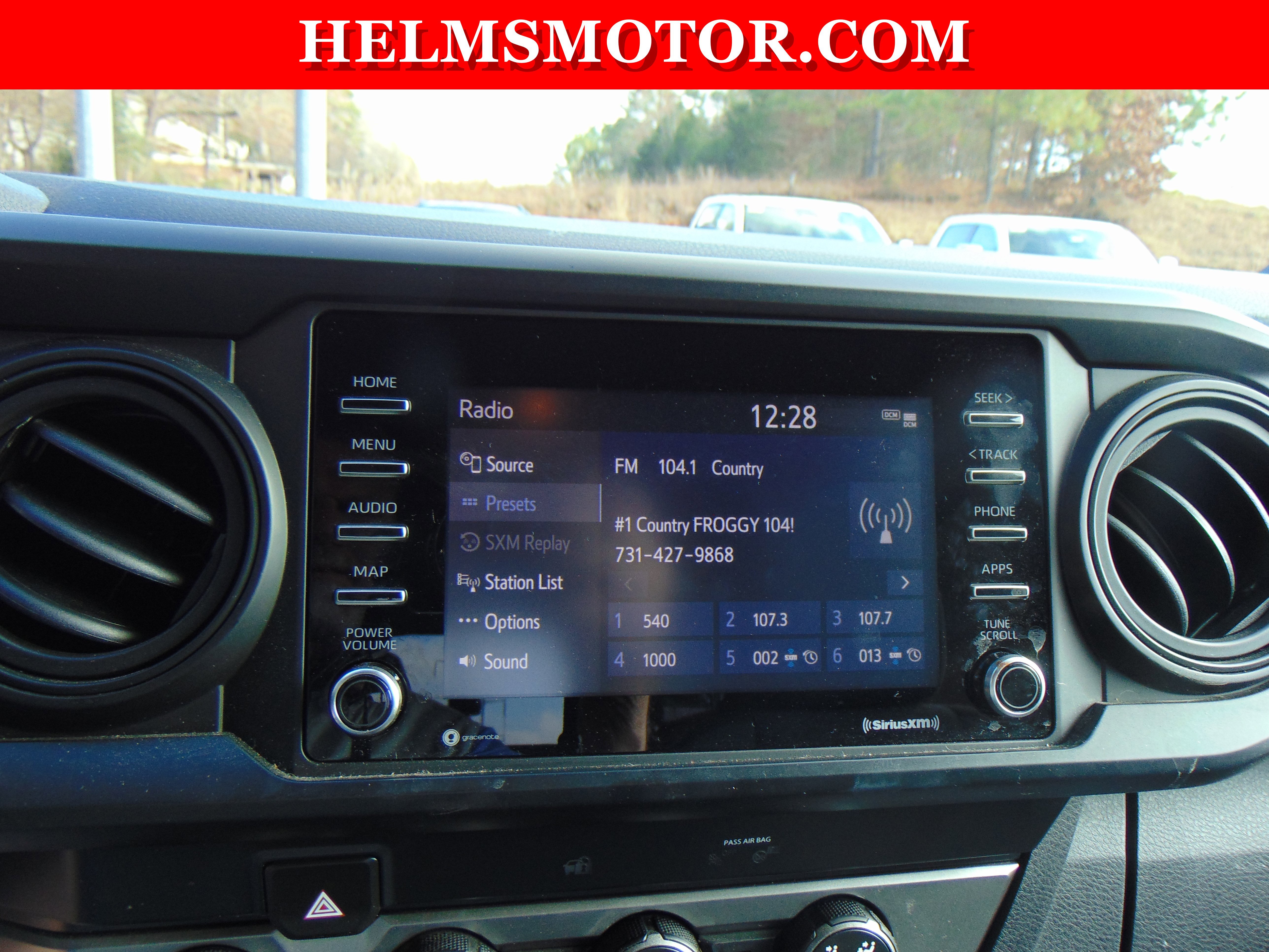 Used 2020 Toyota Tacoma SR image 27