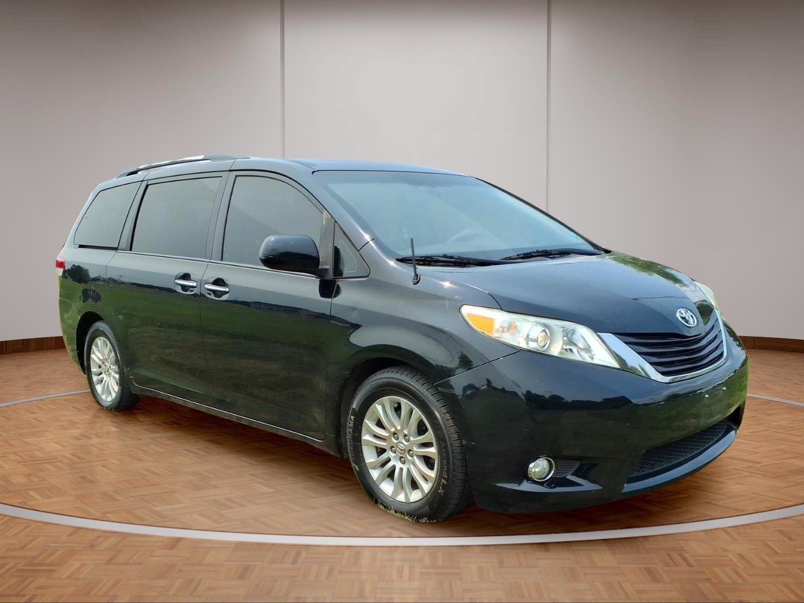 Used 2013 Toyota Sienna XLE