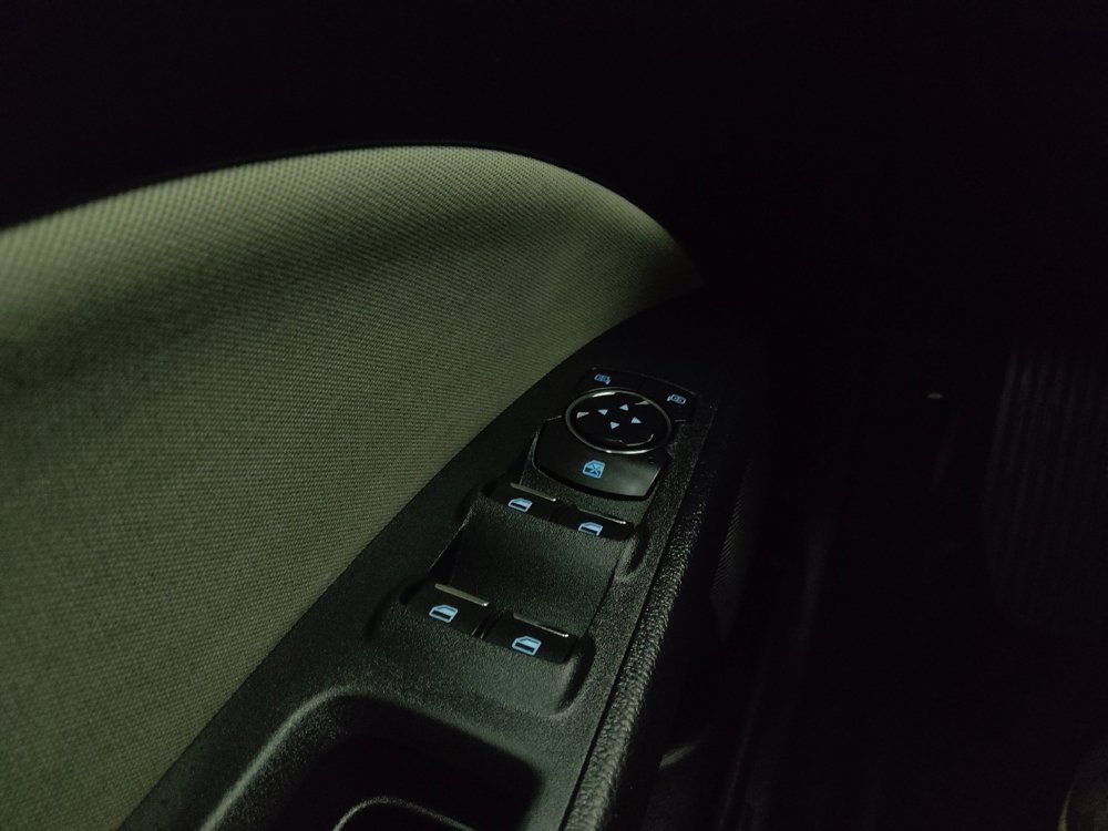 Used 2018 Ford Fusion S image 27