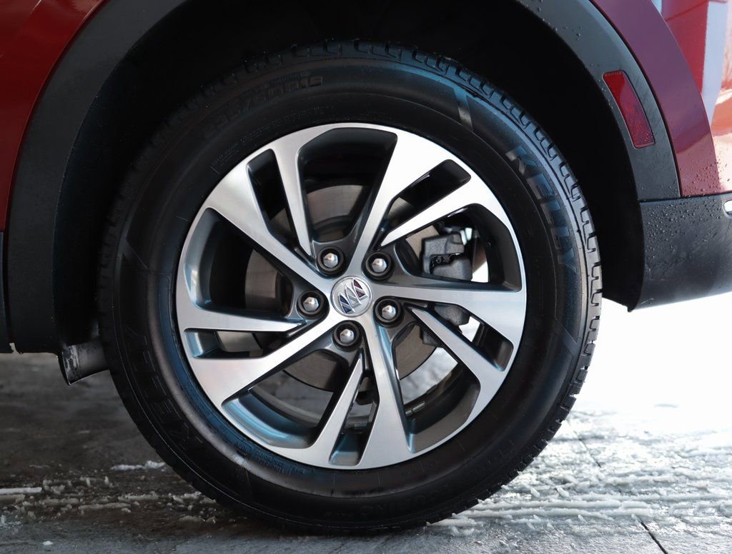 Used 2023 Buick Envision Essence image 35