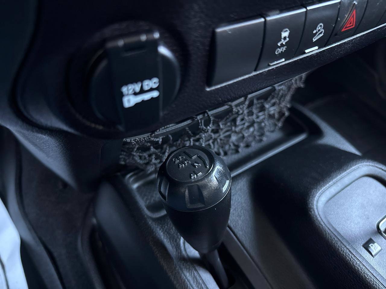 Used 2015 Jeep Wrangler Sport AWD/4WD image 19