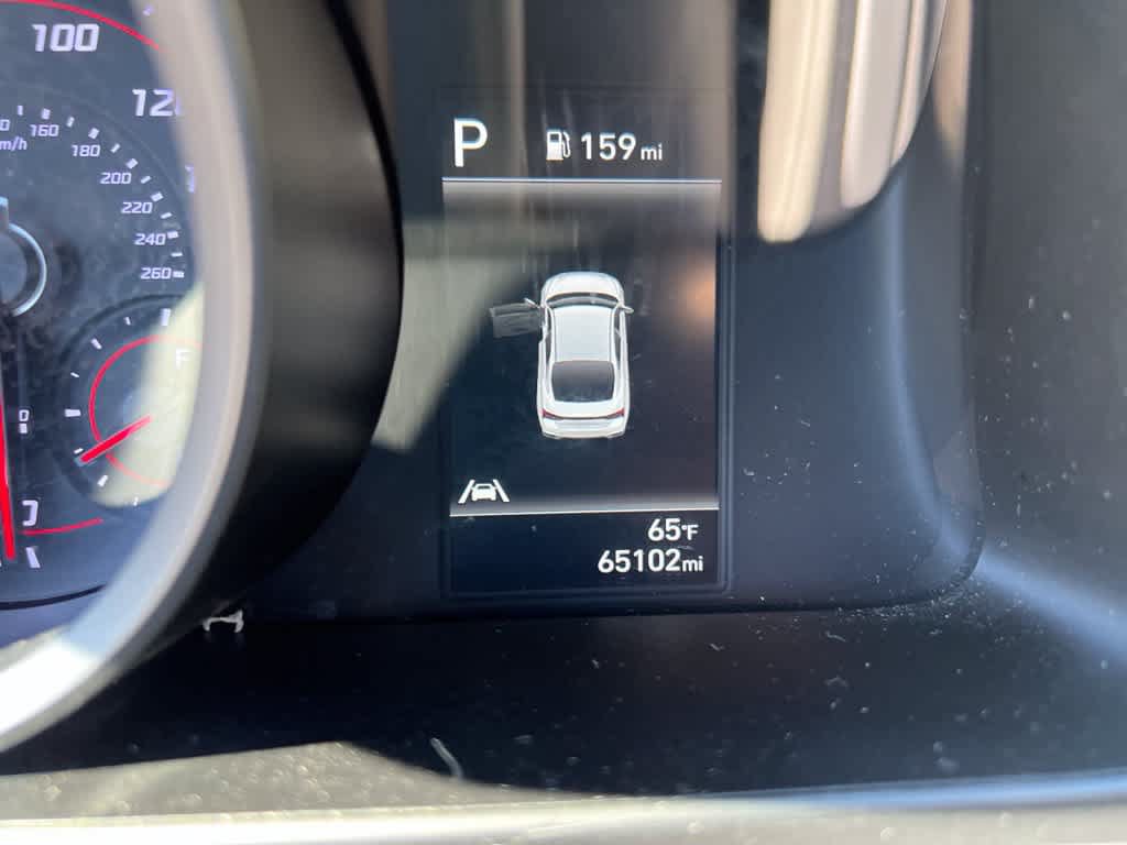 Used 2023 Hyundai Elantra SEL w/ Preferred Accessory Package FWD image 7