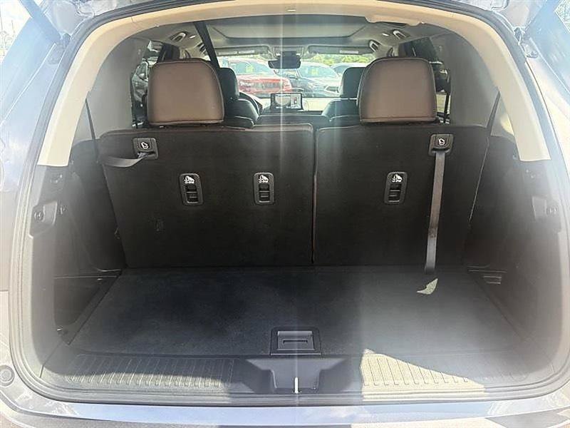 Used 2025 Honda Pilot Elite image 40
