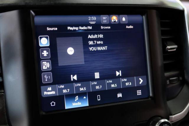 Used 2024 RAM 3500 Big Horn AWD/4WD image 28