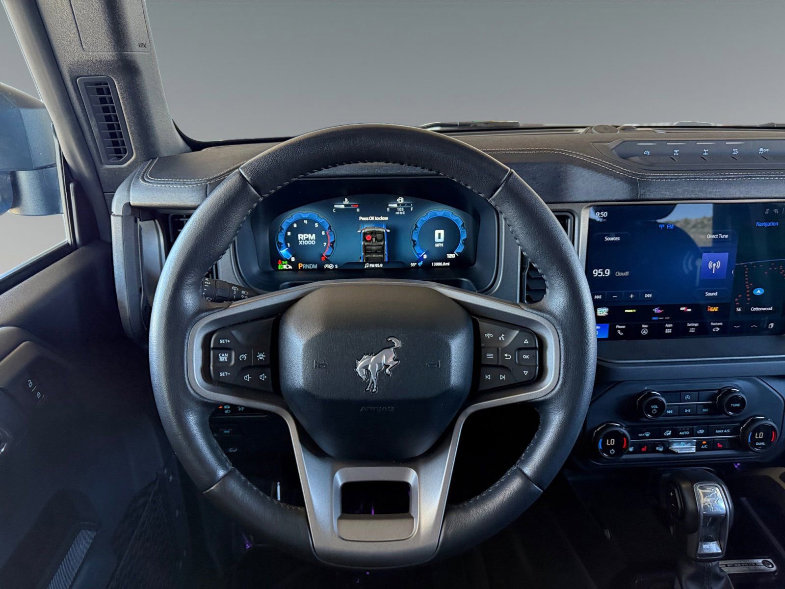 Used 2025 Ford Bronco Badlands AWD/4WD image 17