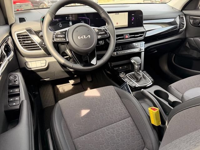 New 2026 Kia Seltos S AWD/4WD image 5