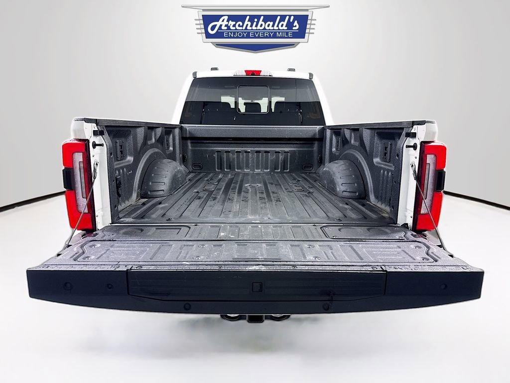 Used 2024 Ford F350 Platinum image 21