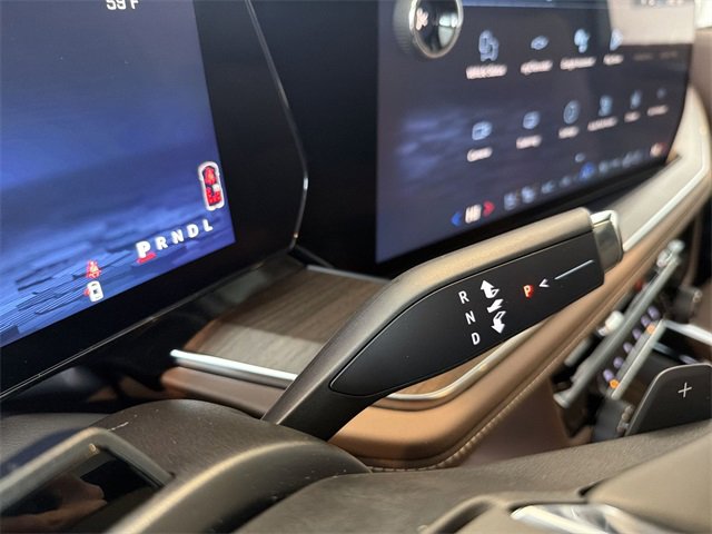 New 2026 Chevrolet Suburban High Country image 33