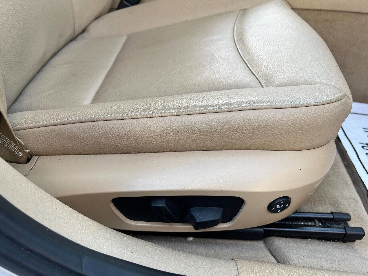 Used 2011 BMW 328i Sedan RWD image 11