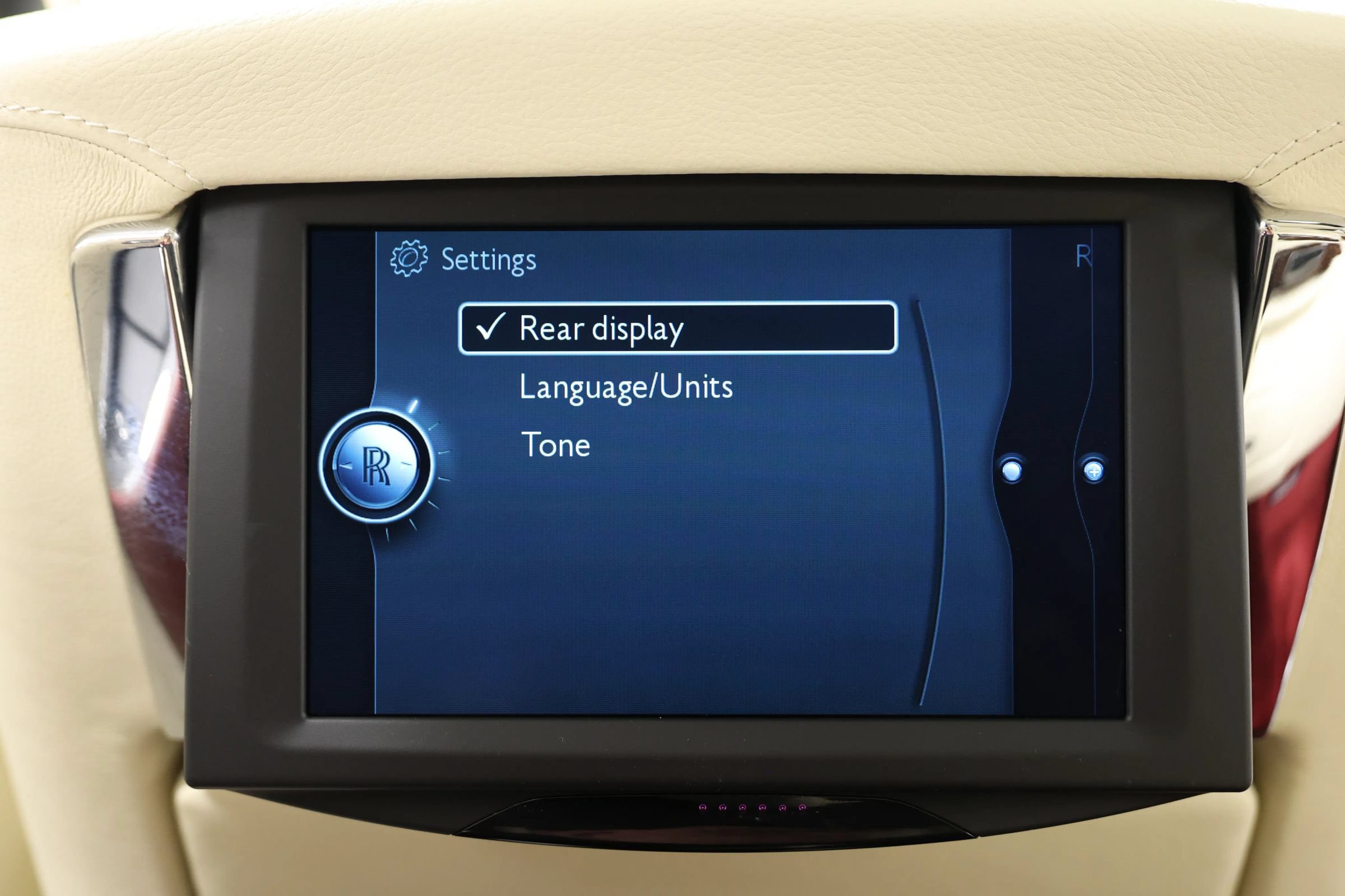 Used 2013 Rolls-Royce Ghost RWD image 82