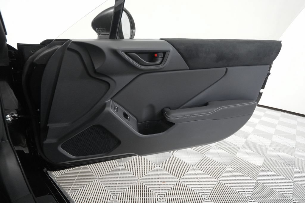 Used 2025 Toyota GR86 Premium RWD image 19