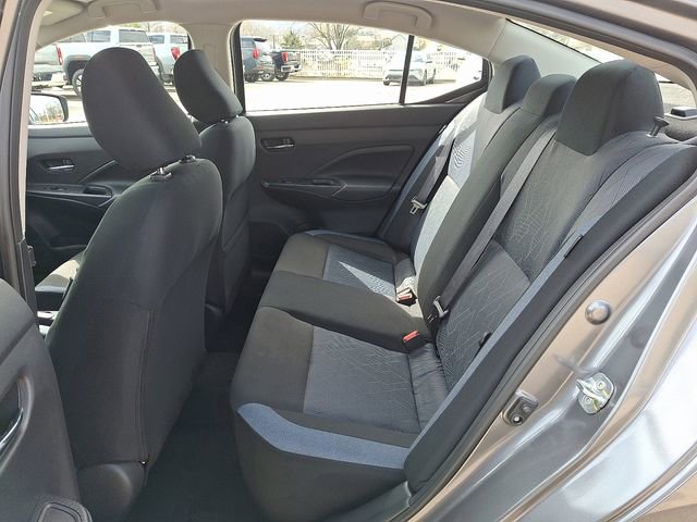 Used 2025 Nissan Versa SV FWD image 11
