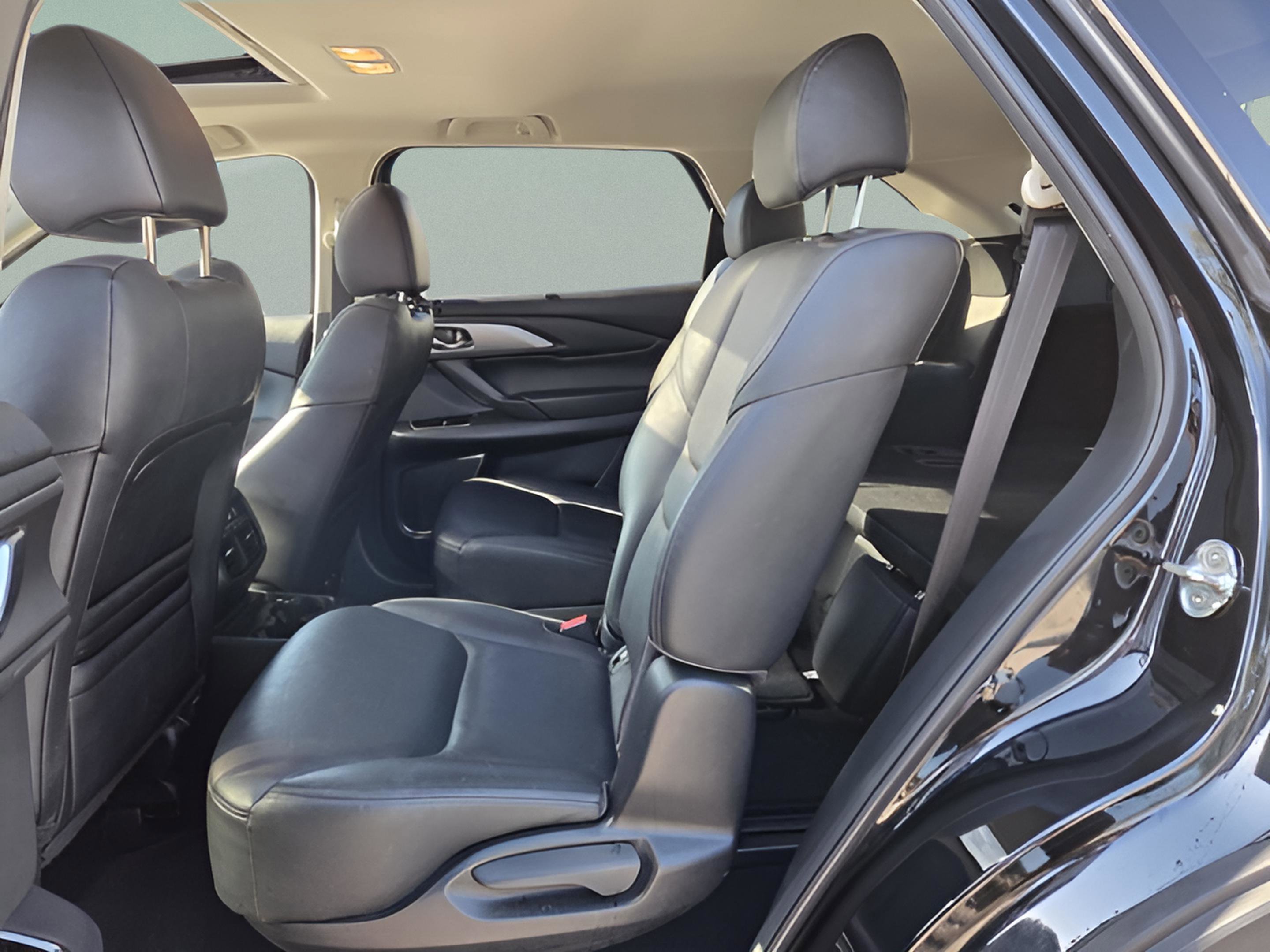 Used 2021 MAZDA CX-9 Touring w/ Touring Premium Package image 15