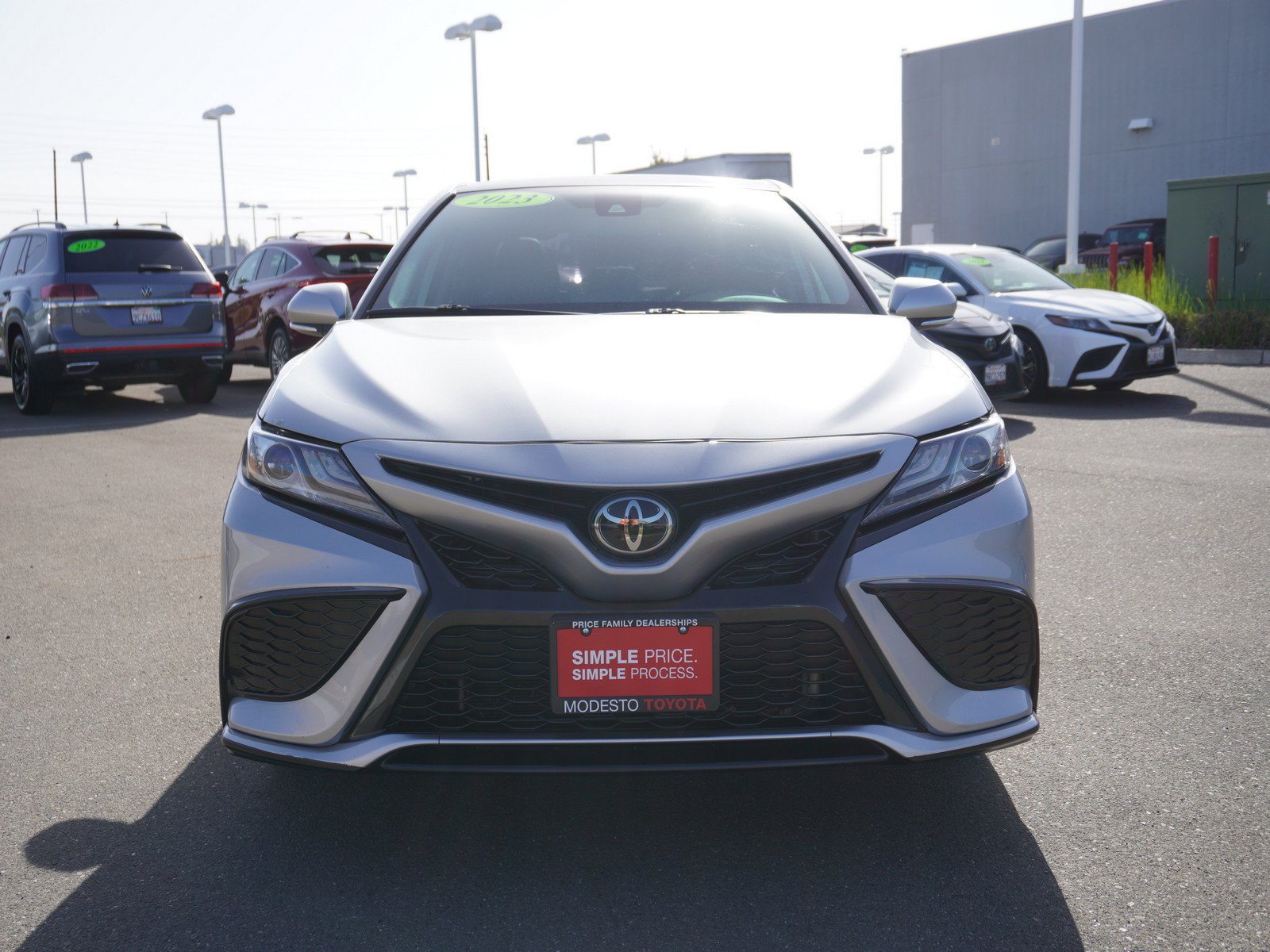 Used 2023 Toyota Camry XSE FWD image 6