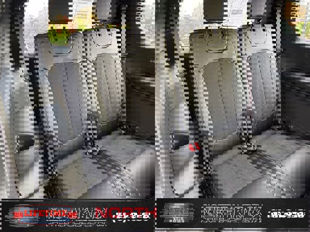 New 2025 Jeep Grand Cherokee L Altitude image 26