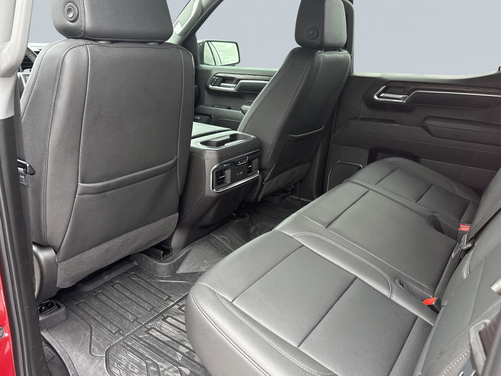 Used 2024 GMC Sierra 1500 SLT w/ SLT Convenience Package AWD/4WD image 31
