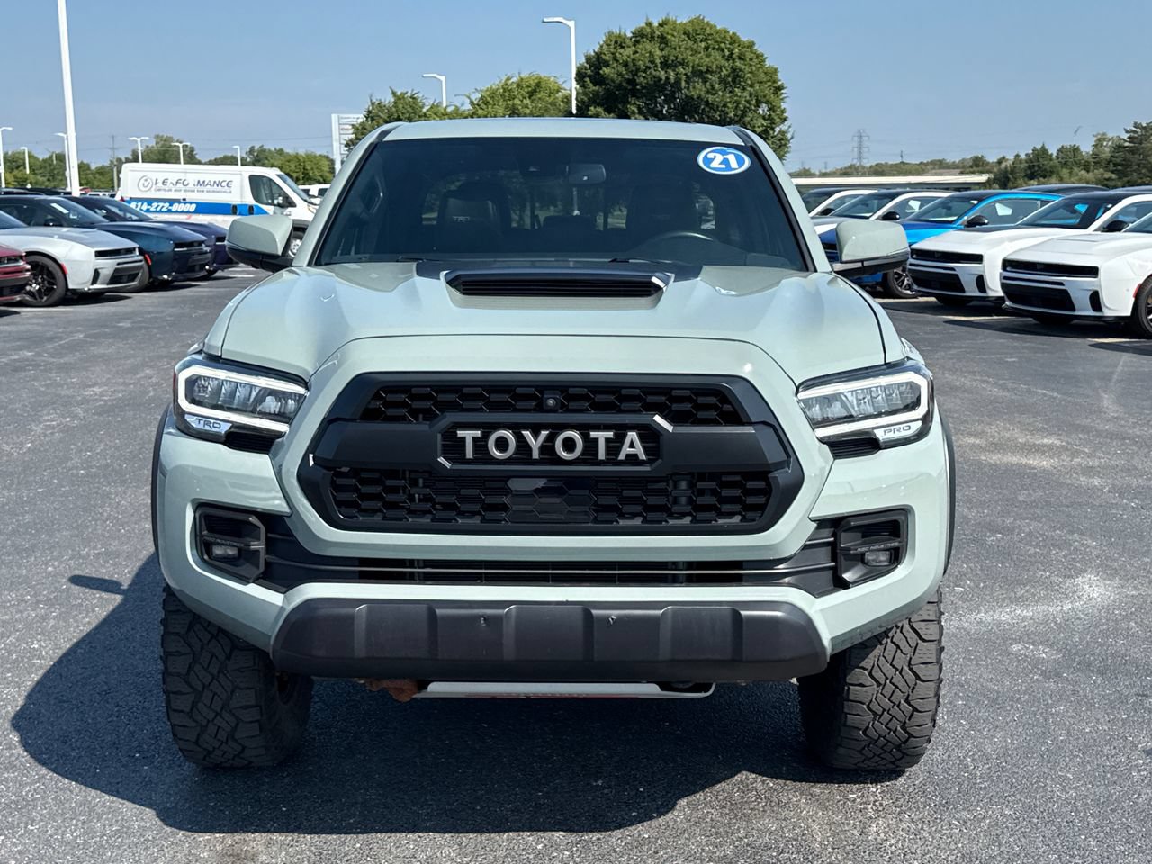 Used 2021 Toyota Tacoma TRD Pro AWD/4WD image 8