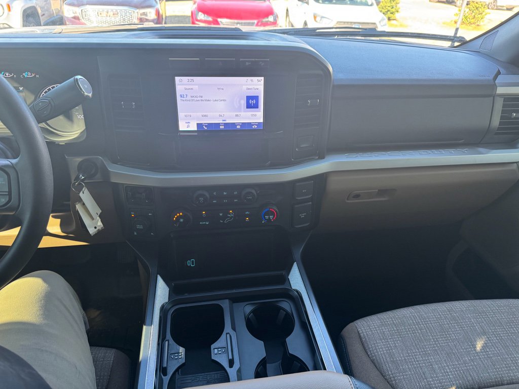 Used 2024 Ford F250 XLT w/ FX4 Off-Road Package image 23