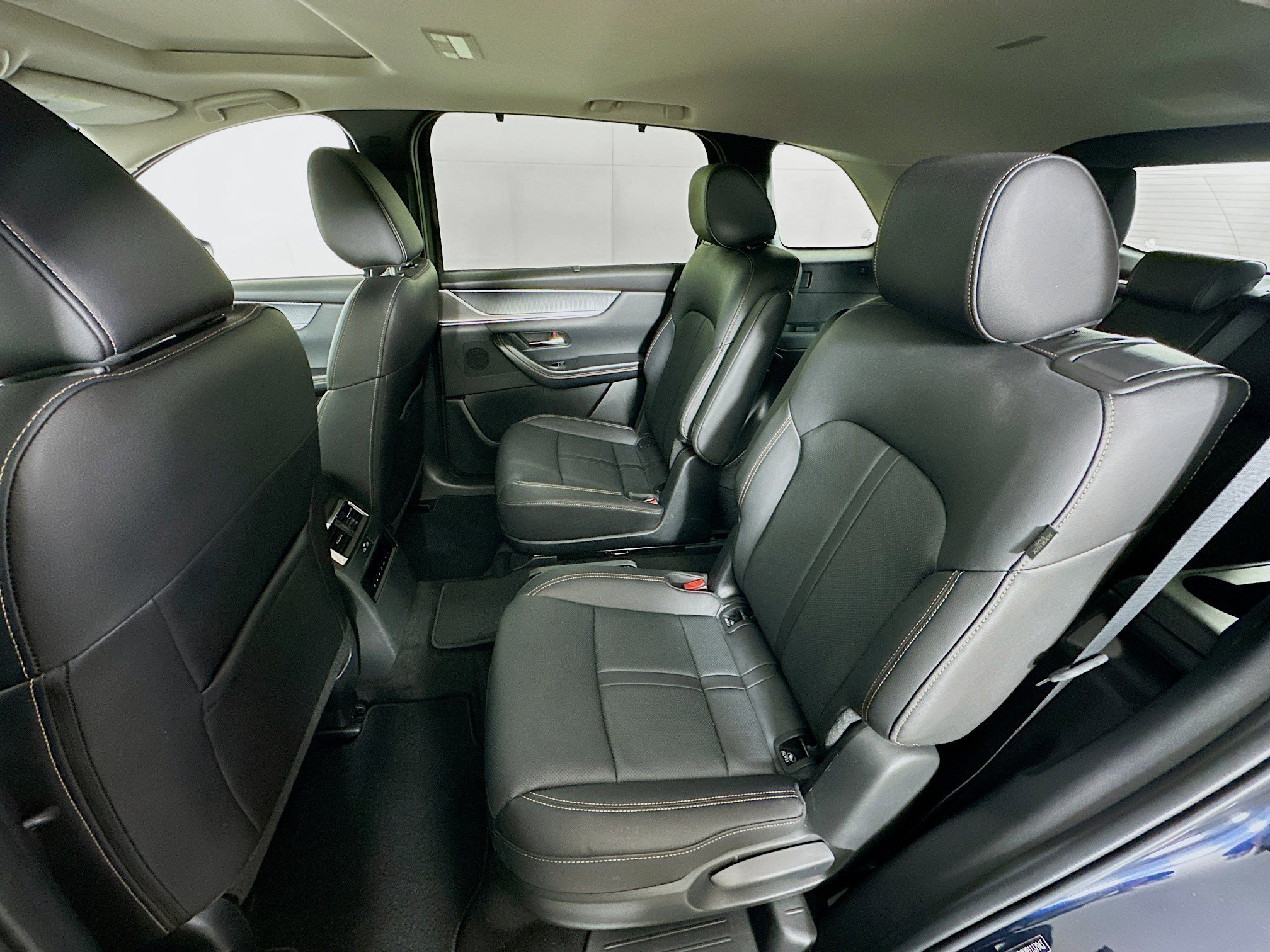 Used 2024 MAZDA CX-90 Plug-In Hybrid w/ Preferred image 28