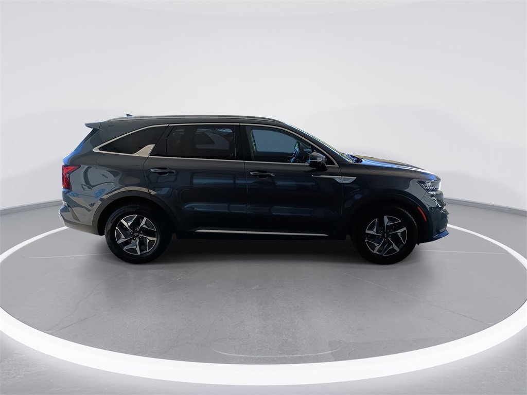 Used 2021 Kia Sorento S image 9