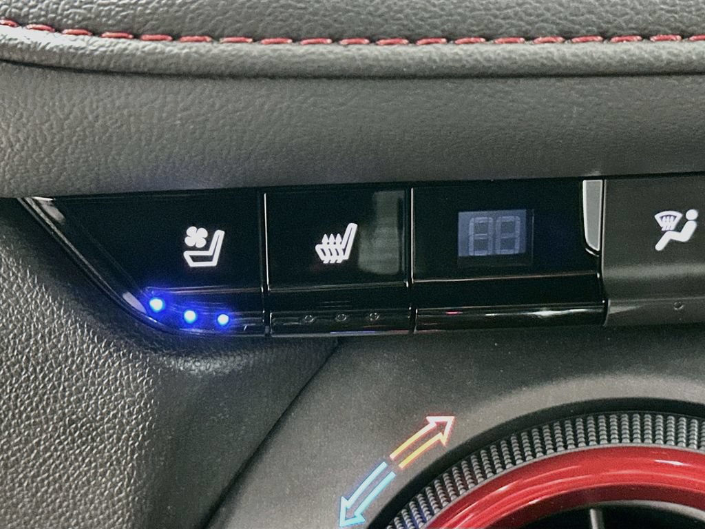 Certified 2024 Chevrolet Blazer RS w/ Driver Confidence II Package FWD image 21