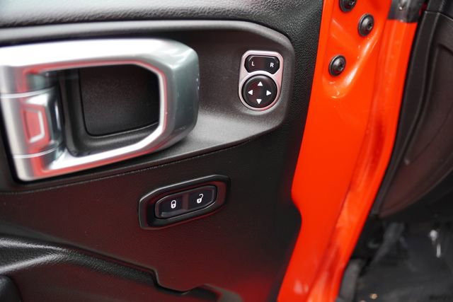 Certified 2025 Jeep Wrangler Unlimited Rubicon 4xe w/ Safety Group image 20