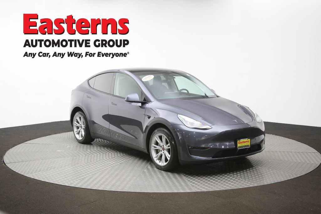 Used 2022 Tesla Model Y Long Range image 47
